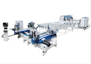 Полностью автоматизированная линия для сварки и зачистки углов при производстве дверей и окон из ПВХ.